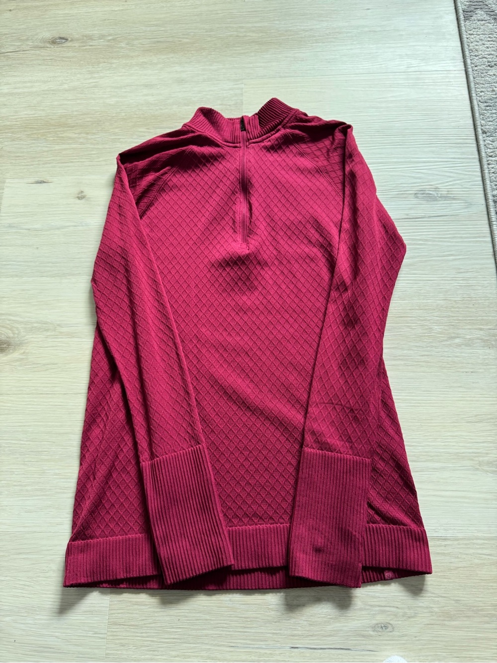 Lululemon Womenโs Quarter-Zip Textured Knit Top